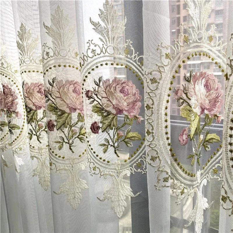 Elegantes Cortinas de Gasa Bordadas con Peonías - Voile Transparente de Lujo para Sala de Estar o Dormitorio