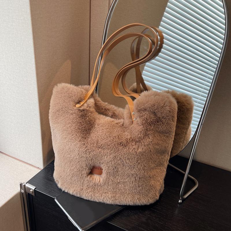 Women Plush Shoulder Bag Fluffy Furry Satchel Bag Large Capacity Fuzzy Purse Handbag for Work Travel Shopping
