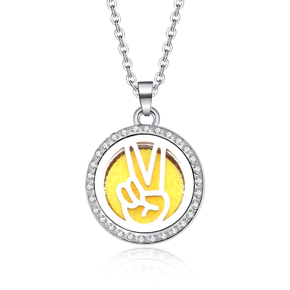 In-Stock Aromatherapy Hollow Diamond Pendant Necklace