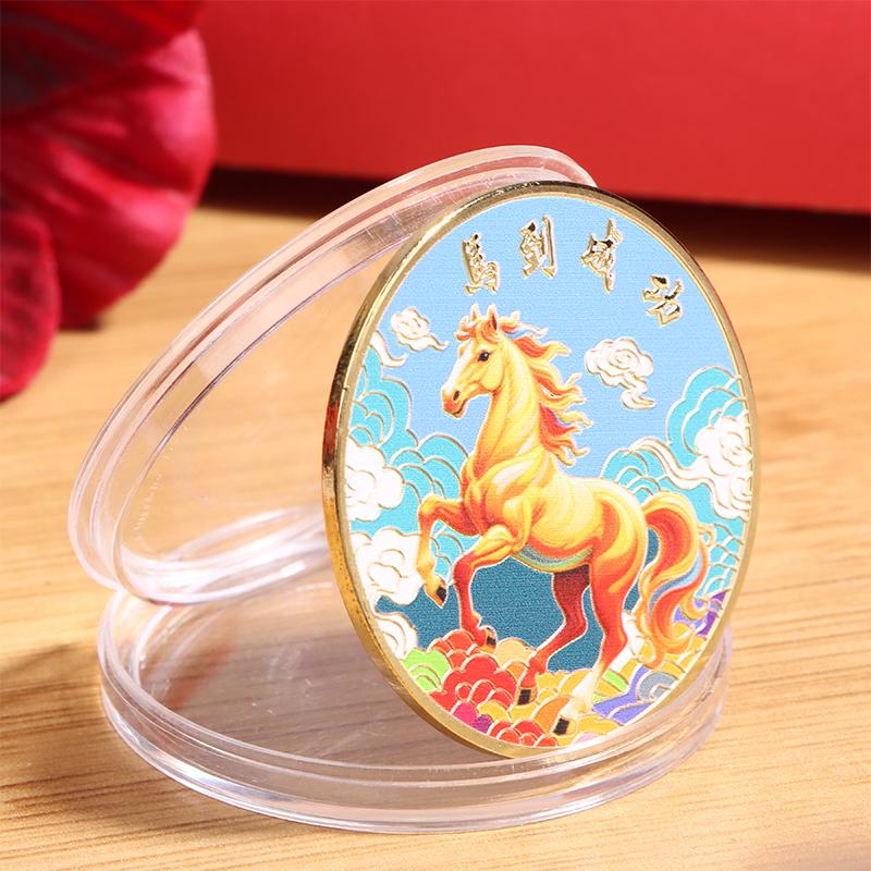 

2026 Год Лошади Китайская Счастливая Сувенирная Монета Коллекционная Декорация Металлические Поделки 40 мм Зодиакальная Лошадь Памятная Медаль золотой