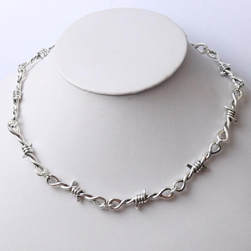 Punk Thorns Necklace Gothic Barbed Wire Chain Necklace for Men Women Adjustable Hip Hop Bramble Chokers Necklace Jewelry