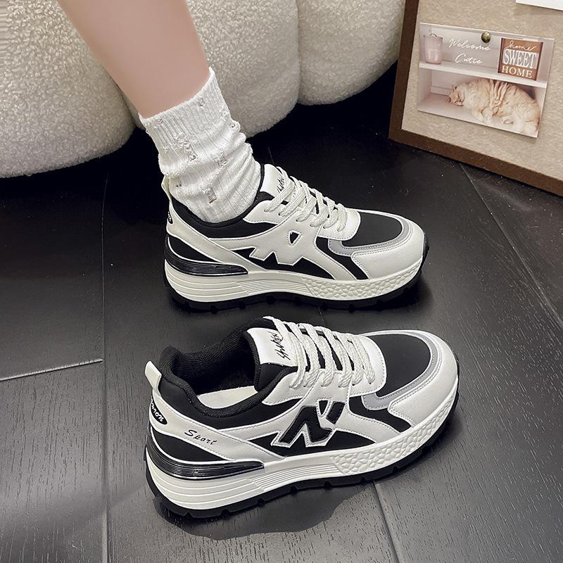 

Internet celebrity explosion Forrest Gump shoes women s 2025 spring new thick-soled lightweight sports shoes soft-soled casual dad shoes 35 чёрный