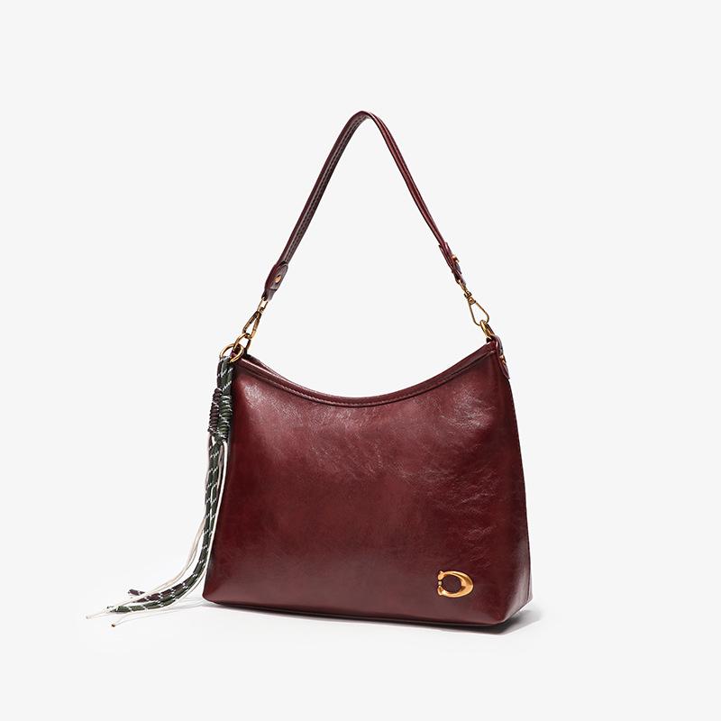 

Large-capacity Commuter Crossbody Bag and Retro Color-blocking Underarm Tote Bag красный