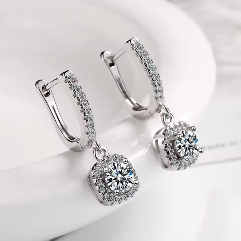 New Luxury Sparkling Inlaid Zirconia Geometric Women'S Earrings Personalized Trend Party Jewelry Accessories