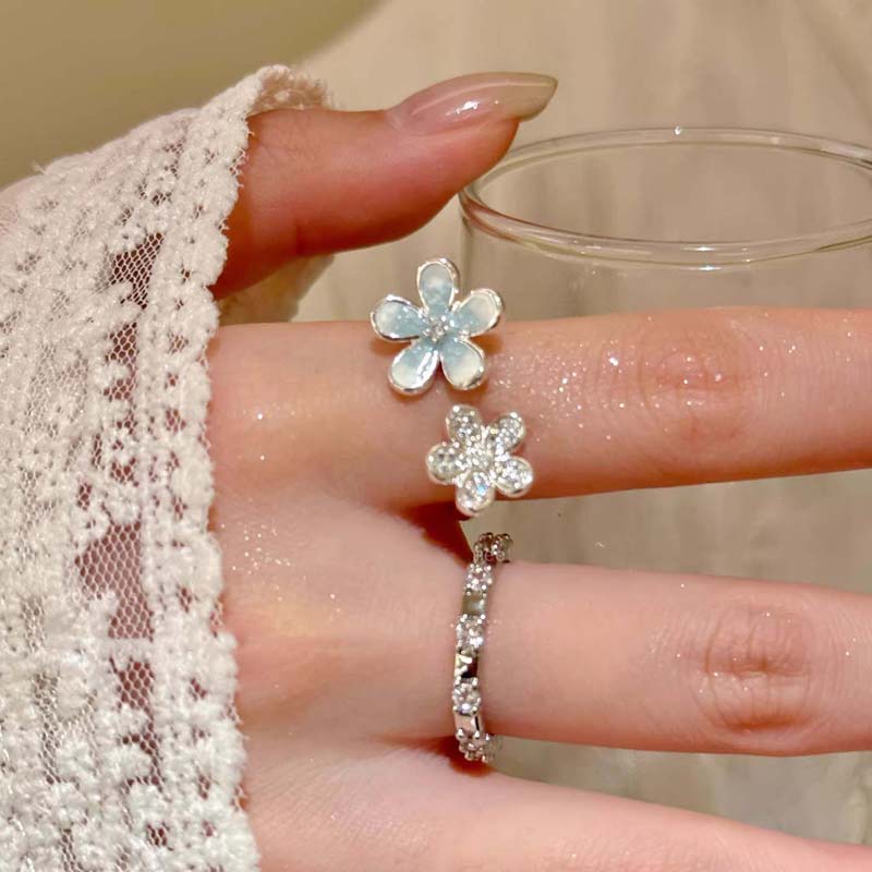 Y2K Sweet Fashion Blue Flower Rings for Women Girls Exquisite Rhinestone Five Petal Flower Opening Rings Party Jewelry Gifts