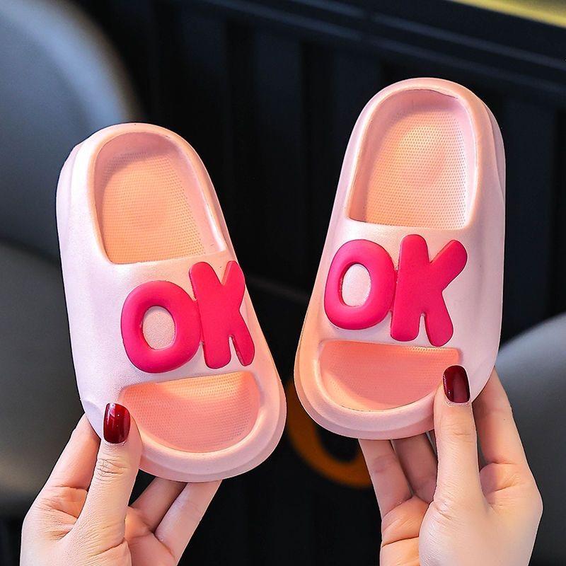 2025 Bestseller Mädchen Prinzessinnen-Stil Kinder Sommer Hausschuhe Mode Rutschfest Baby Weicher Boden Flach Schmutzresistent