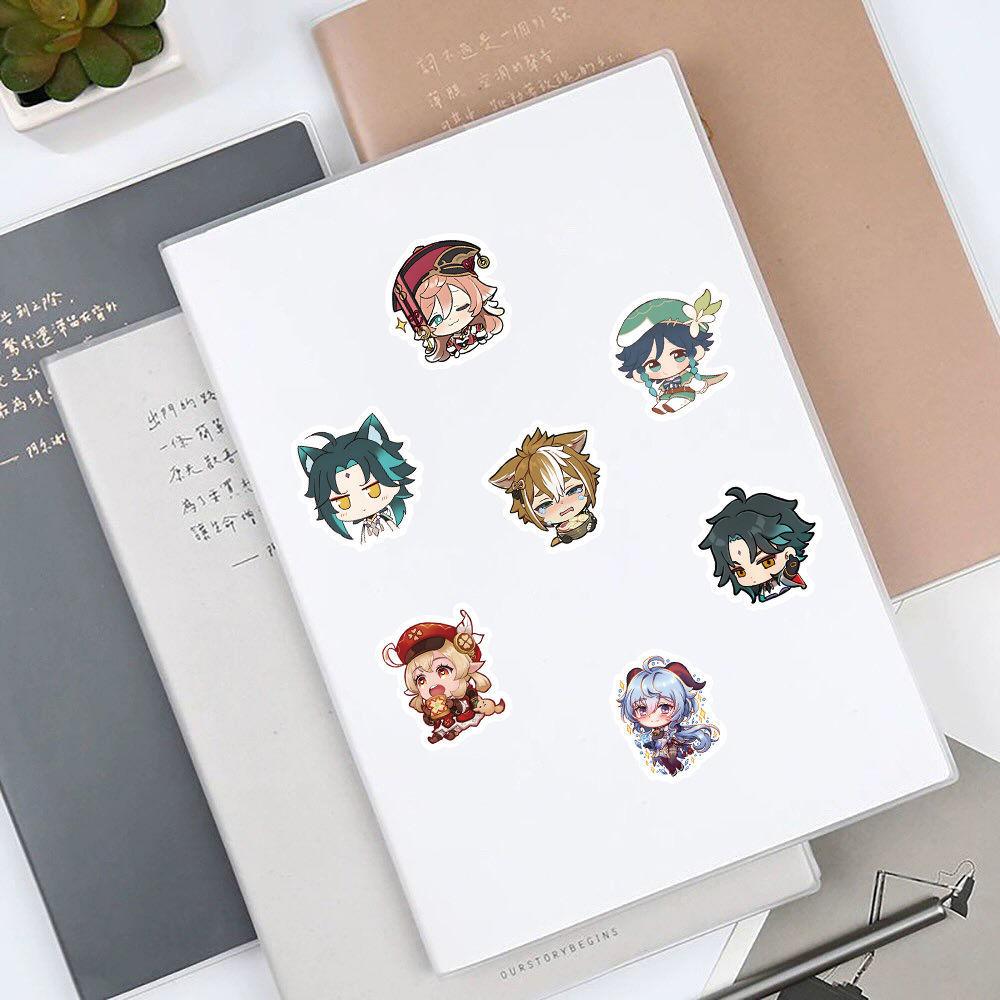 120ks nálepek s postavou Genshin Impact, periferní dekorace s motivem karikatury pro svépomocné obaly na mobilní telefony a plánovače – vodotěsné nálepky