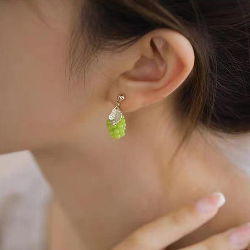 New Korea Style Cute Green Grape Earrings Ear Clips Summer Fahion Fresh Fruit Small Grapes Earrings for Women Jewelry Gift
