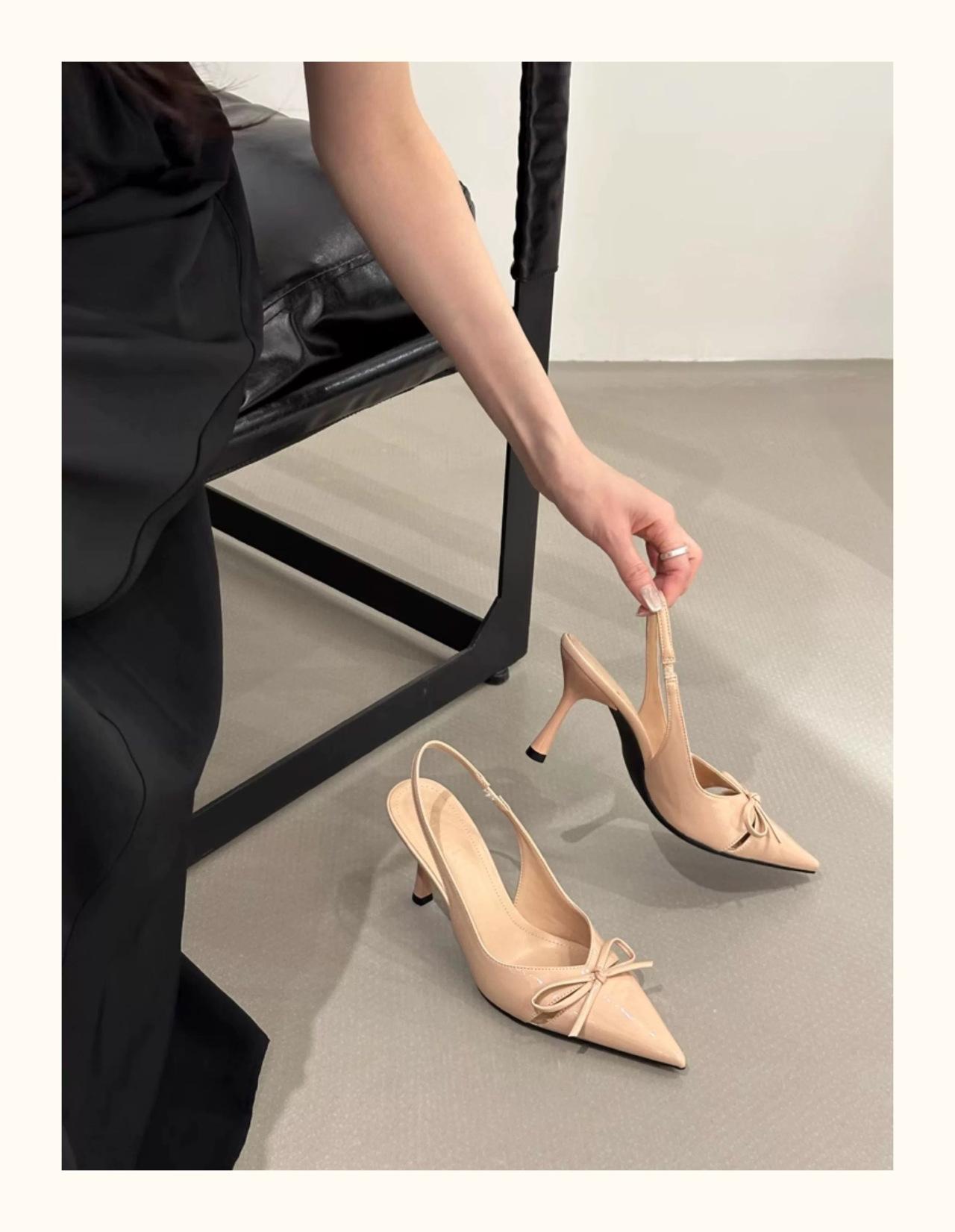 

French high heels bag head sandals fairy shoes 2025 new spring and summer temperament celebrity nude pointed single shoes 42 абрикосовий