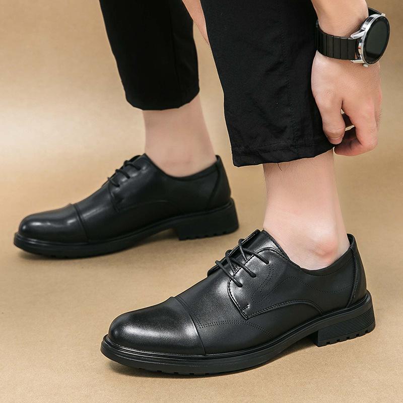 Men's Business Casual Leather Shoes Autumn and Winter New Dad Shoes Office