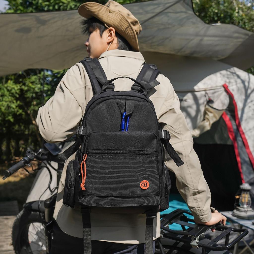 Schoolbag New Trendy Brand Couple Backpack Waterproof and Lightweight Mountaineering Bag, Outdoor Travel Student Backpack for Men and Women