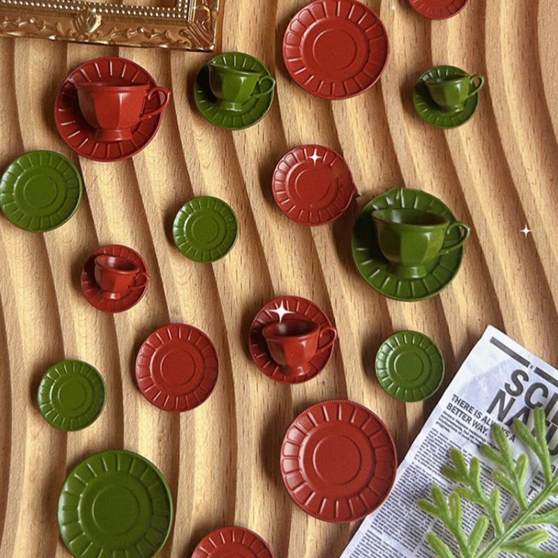 1 Set Puppenhaus Französische Mini Kaffeetasse und Untertasse Set Miniatur Nachmittagstee Szene Dekoration Puppenzubehör Spielzeug