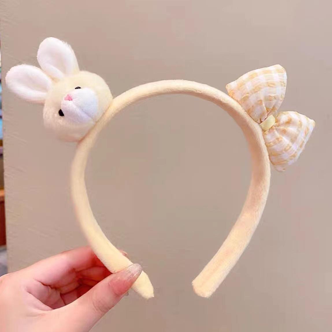 

Sweet Cartoon Plush Headband: Non-slip Hair Accessory for Women & Kids