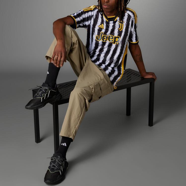 New Adidas Juventus Soccer Jerseys Men Black HR8256