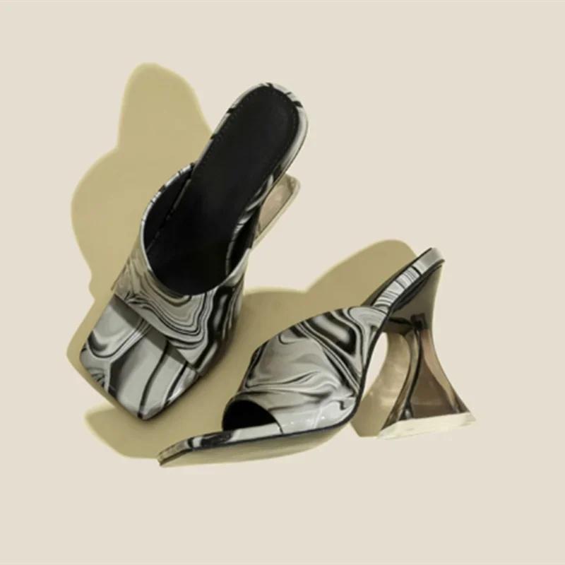 Fashion Colorful Printing Summer High Heels 2025 New Fashion Square Head Crystal High Heel Slippers Women's Sandals Outdoor Casual