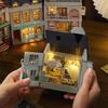 CUTEROOM Miniatur DIY Holzpuppenhaus-Bausatz mit Möbeln und LED Geburtstagsgeschenk für Frauen und Mädchen Haus, Lichter, (Wärmere Manieren)
