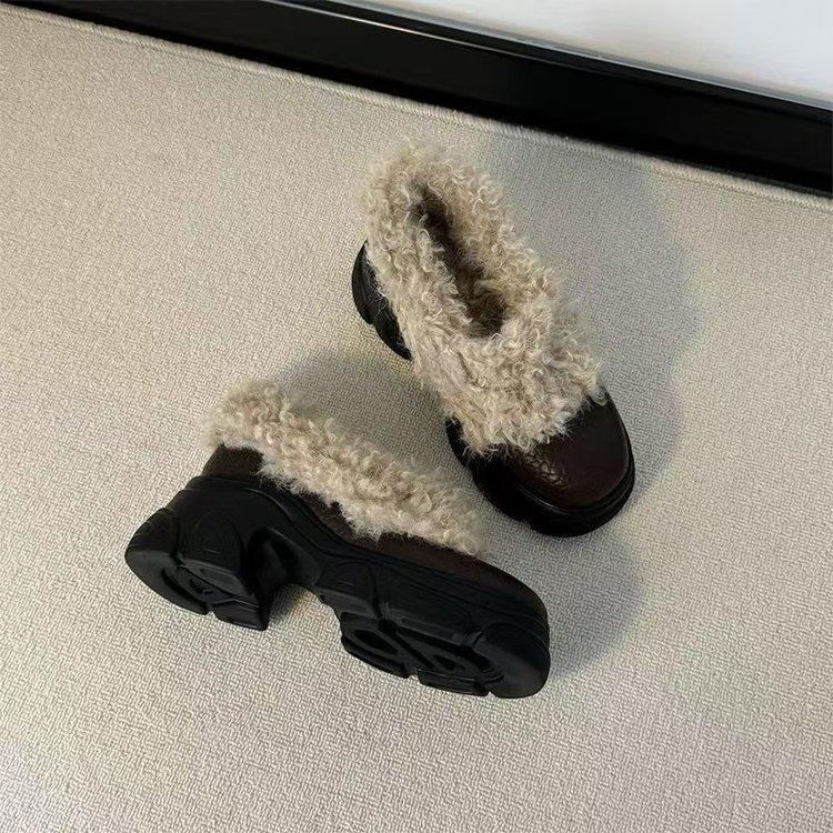 One-pedal fluffy shoes, small thick-soled heightened piled warm cotton boots, new versatile small leather shoes for winter