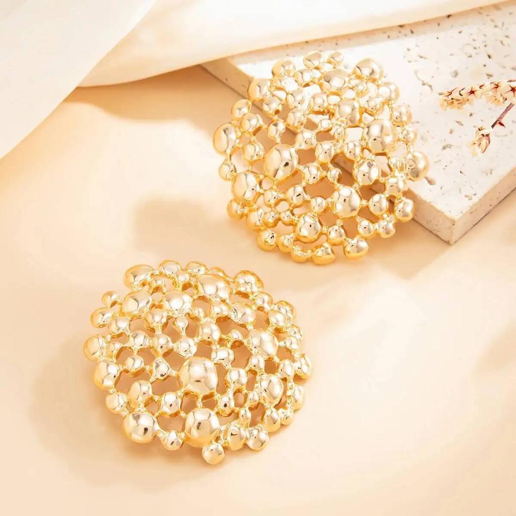 Salircon 1 Pair Vintage Geometric Hollow Out Circular Stud Earring for Women Trendy Gold Color Piercing Earring Jewelry 2026 New