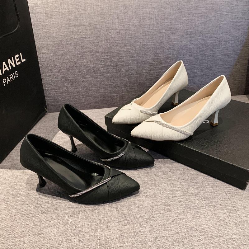 Fashion Ladies' High Heels 2025 Autumn New Style Sexy Thin Heel Pointed Water Diamond Shallow Mouth Work Shoe Banquet Elegant High Heels