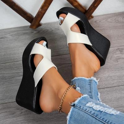 Γυναικεία παπούτσια – Πέδιλα και πλατφόρμες