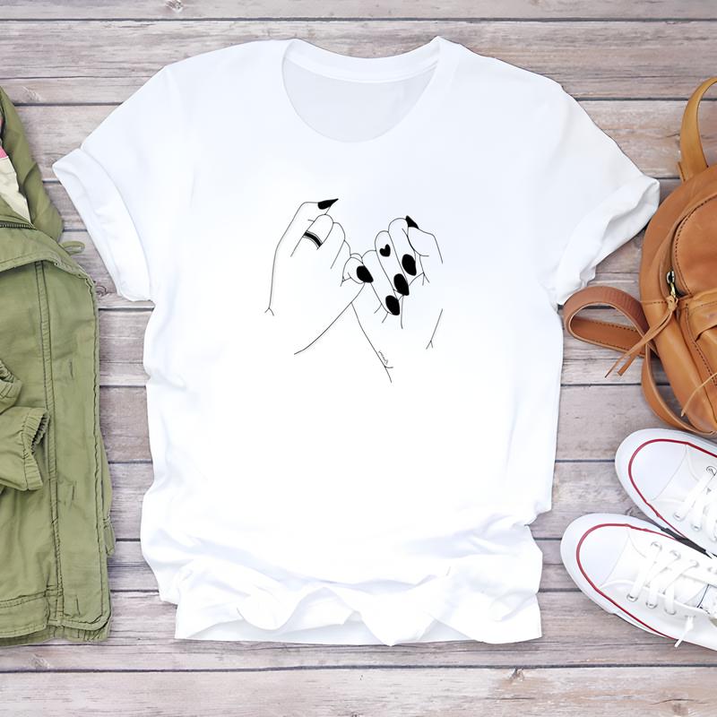 Summer daily wear T-shirt with cute patterns, short-sleeve trendy fashion top.