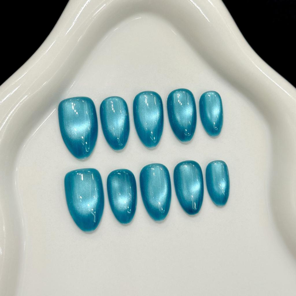 Unghie Finte Glitterate Corte a Mandorla Colla Gel per Unghie Occhio di Gatto Unghie Finte Neutre Corte a Stiletto Unghie Finte Acriliche Ovali Kit Manicure per Donne