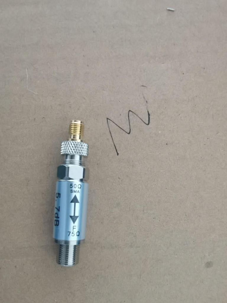 Neuer 50-75 Ohm SMA-F zu BNC RF-Impedanzwandler