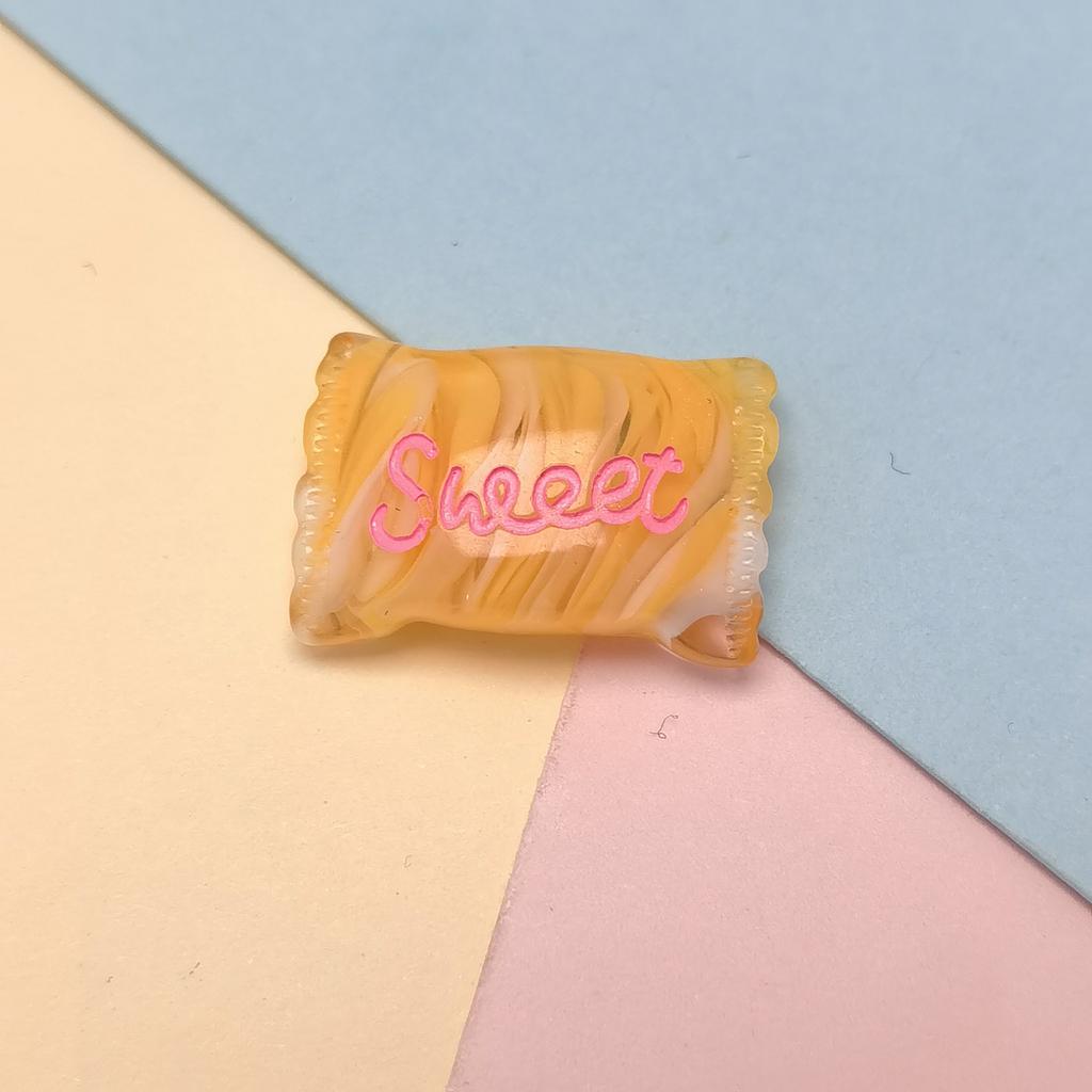 100Pcs Luminous Candy Decoration Craft Flat Back Cabochon Embellishments for Scrapbooking Diy Accessories Valentines Resin Candy