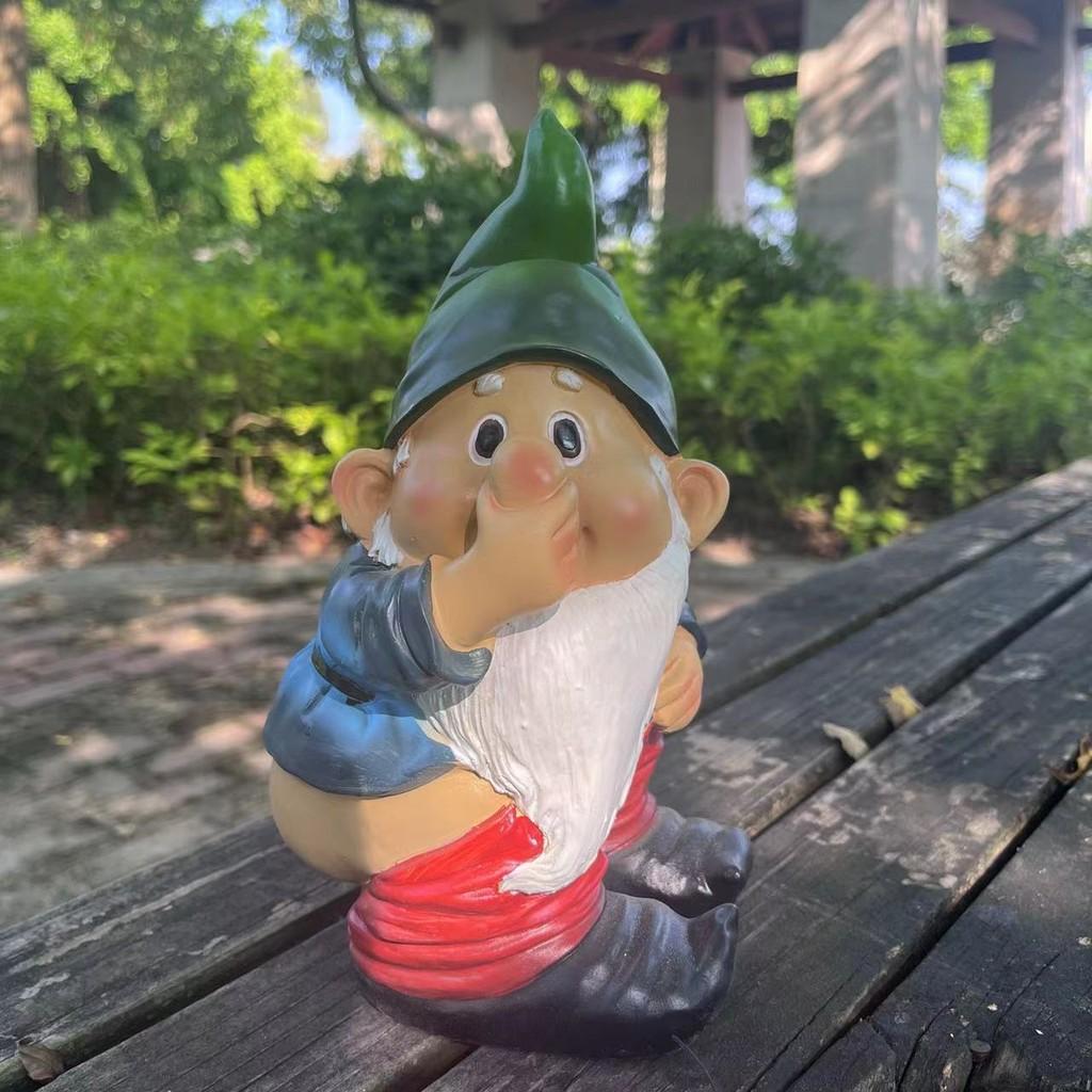 Delightful Resin Gnome Figurine Outdoor Garden Art For Stylish Yard Decorations