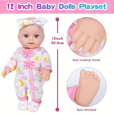 Poupée Bébé Fille Réaliste avec Accessoires & Vêtements Couverture Porte-Bébé Lit Nacelle Tétine Jouets de Garderie pour Nouveau-né Cadeau pour Tout-petits