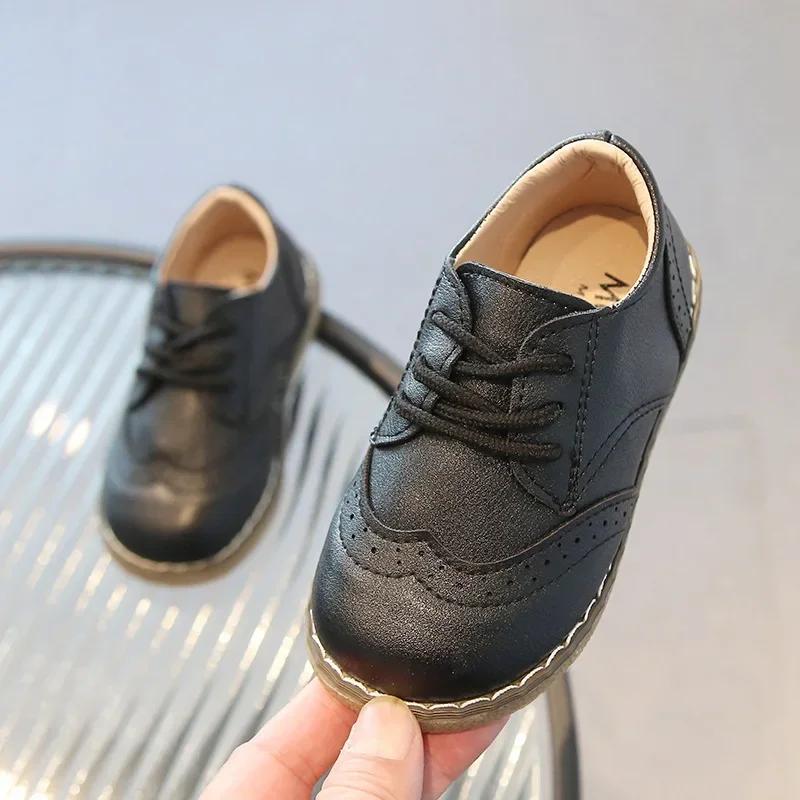 

Мальчики Кожаная Обувь 2024 Весна Осень Детская Оксфорды Броги Повседневная Обувь Модная Обувь на Шнуровке для Мальчика Коричневый, Черный CN30 insole 18.7 cm чёрный