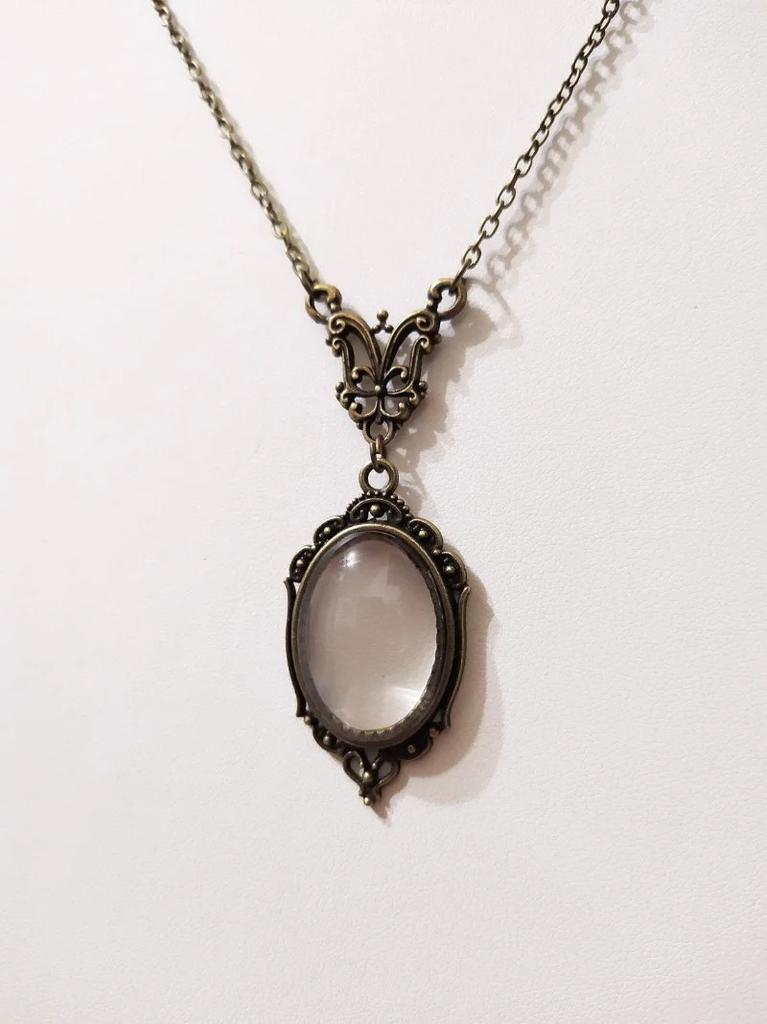 Gothic Vintage Magnifying Glass Pendant Necklaces for Women Steampunk Victorian Monocle Jewelry Gift for Book Lovers