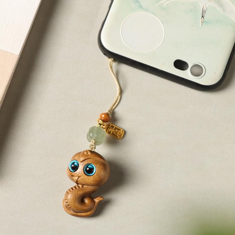 Vintage Snake Charm Keychain Chinese Zodiacs 2025 Festive Car Keyring Accessory Handmade Mobile Phone Chain Ornament