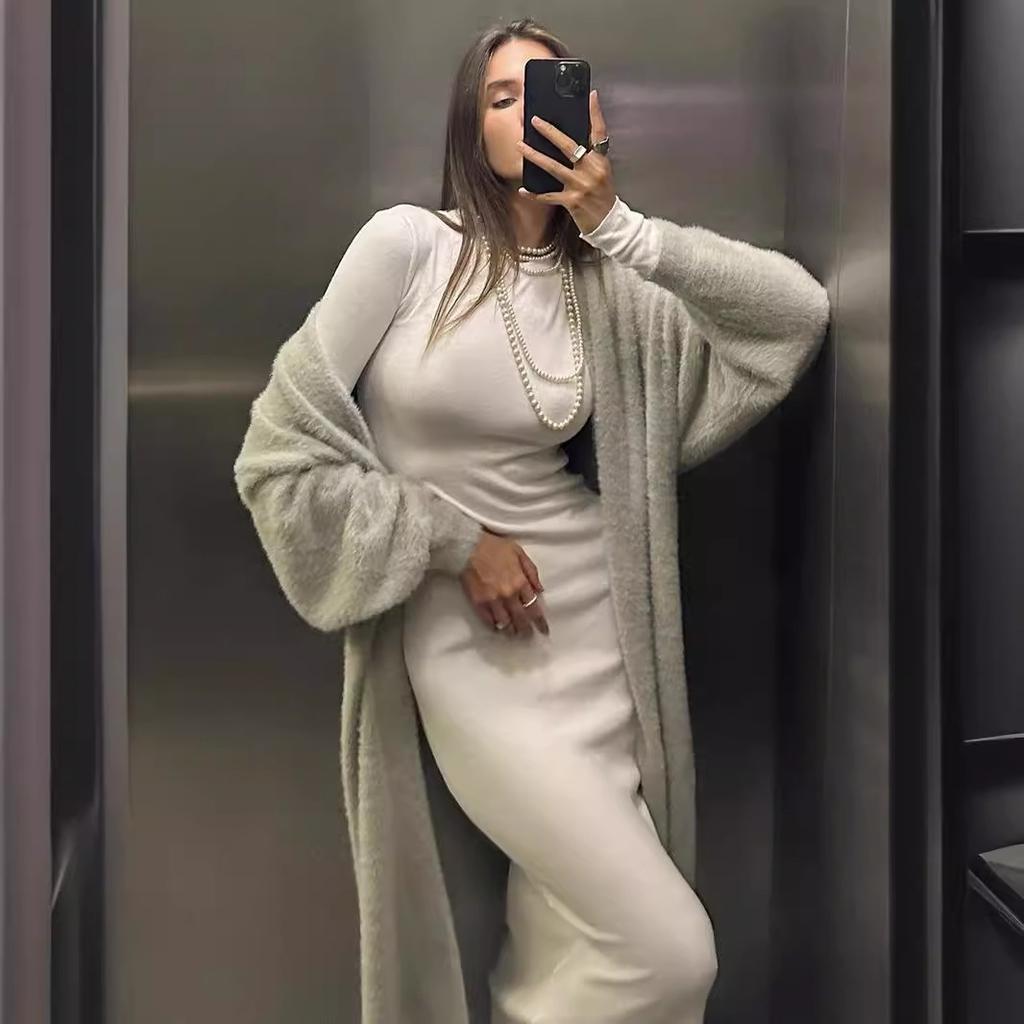 Autumn and winter European and American style hot sweater set women's loose extended version imitation mink cardigan + split skirt