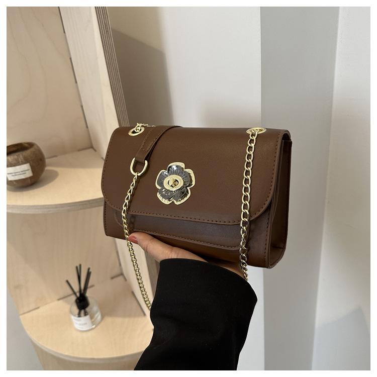 Modetrend Candy Color Bag 2024 Frühjahr Neue Kettentasche Eine Schulter Nischendesign Umhängetasche Mode Damentasche