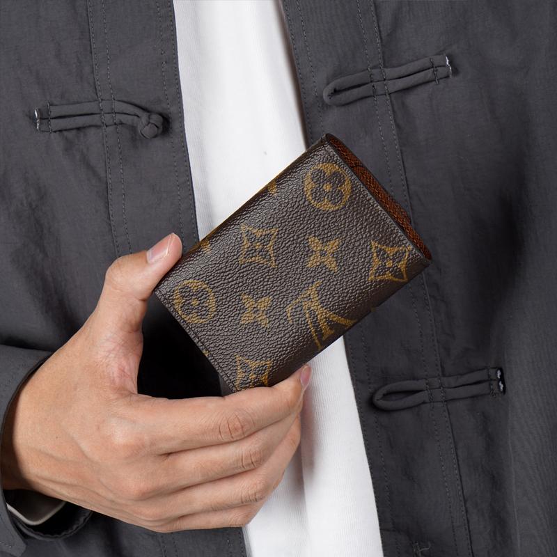 Louis Vuitton 6 Key Holder Brown Monogram Canvas Women Keychains M62630