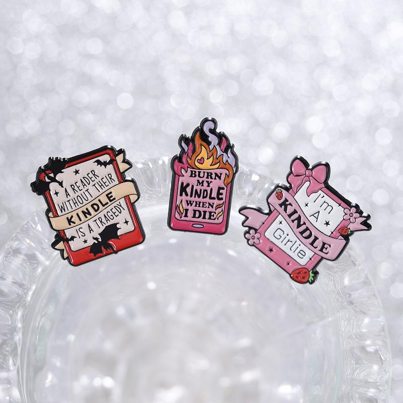 E-book Reader Enamel Pins Cartoon Fantasy Smut Book Reading Brooches Lapel Badge Bookworm Girlie Jewelry Gift for Friends