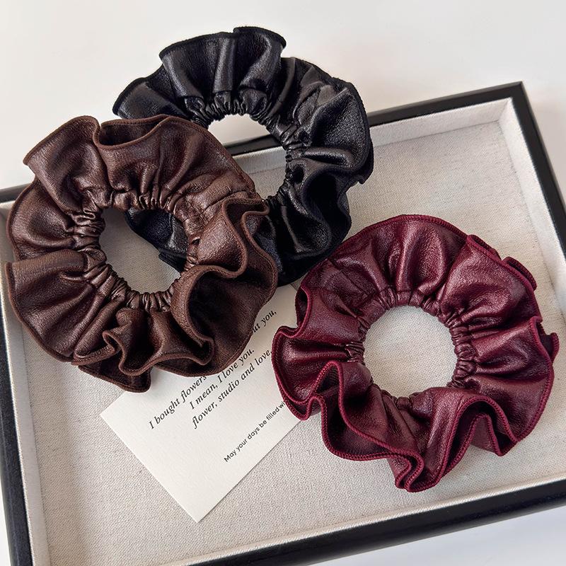 Retro Soft PU Leather Pleated Scrunchie Thin Sponge Headbands for Woman Girl Fashion Temperament Hair Hoop HeadRope Rubber Band