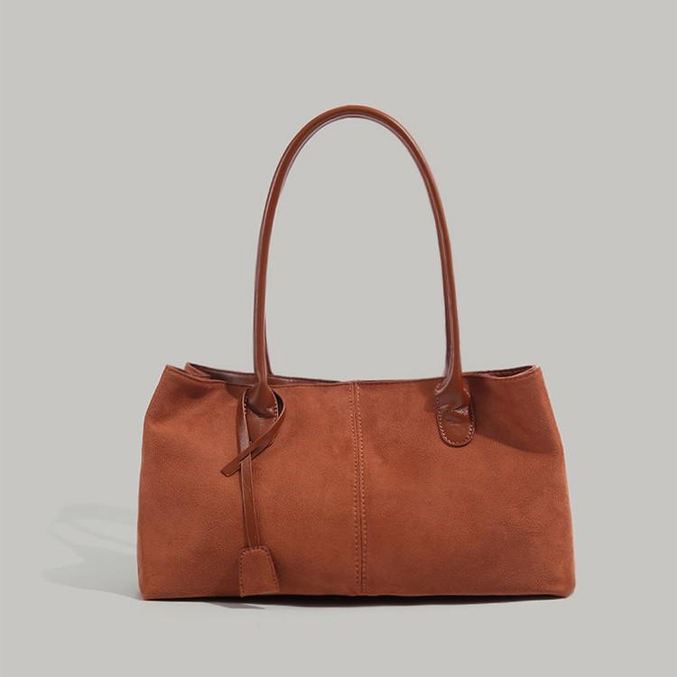 

Bag 2025 new suede medieval tote bag niche matte underarm bag autumn and winter portable shoulder bag коричневый