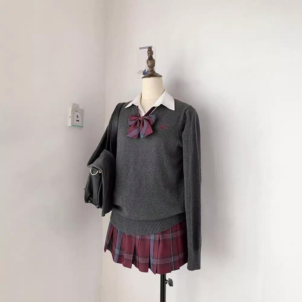 Japanese JK V-Neck Embroidered Sweater - Versatile, Long-Sleeve, College Style for Spring & Autumn