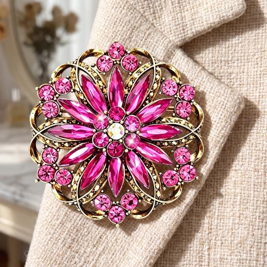 Vintage Flower Brooch Hollow Rhinestone Brooch, Floral Lapel Pin for Fashion Jewelry Women, Bling Badge Clothing Accessories Secure