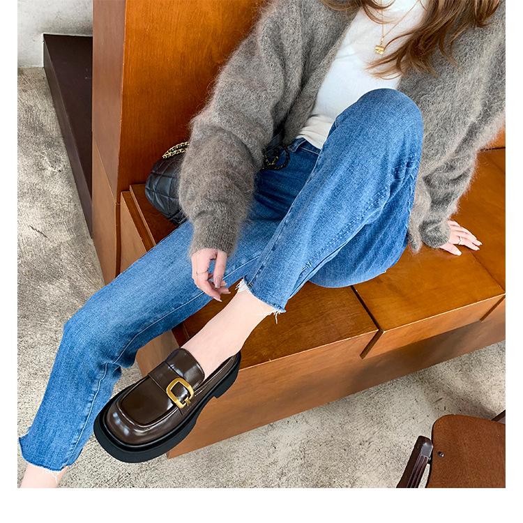 Sheepskin grape mother same noble gold buckle platform loafers women's leather round head British lazy thick heel small leather shoes