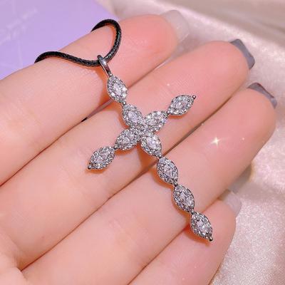 Collier Croix en Zircon pour Minorité Ensemble Simple Mode Tendance Chaîne Pendentif