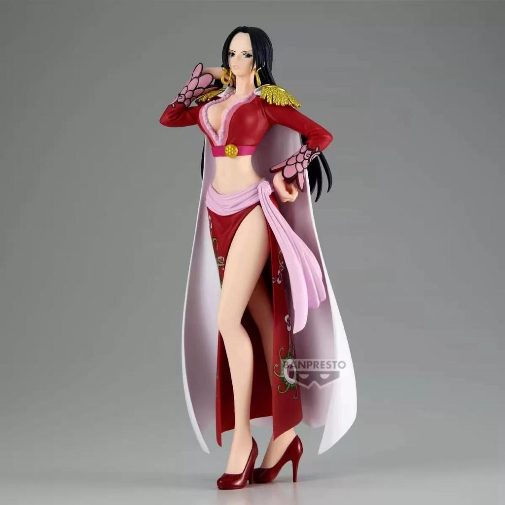 17CM Boa Hancock Figure Anime ONE PIECE Kwaii Christmas Style Different Colors Desktop Golf Model Toy Collection Ornaments PVC