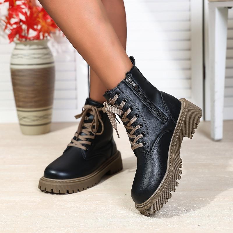 Winter New Martin Boots Women's Medium Heel Fashion Large Size Short Tube Lace-up Short Boots Women