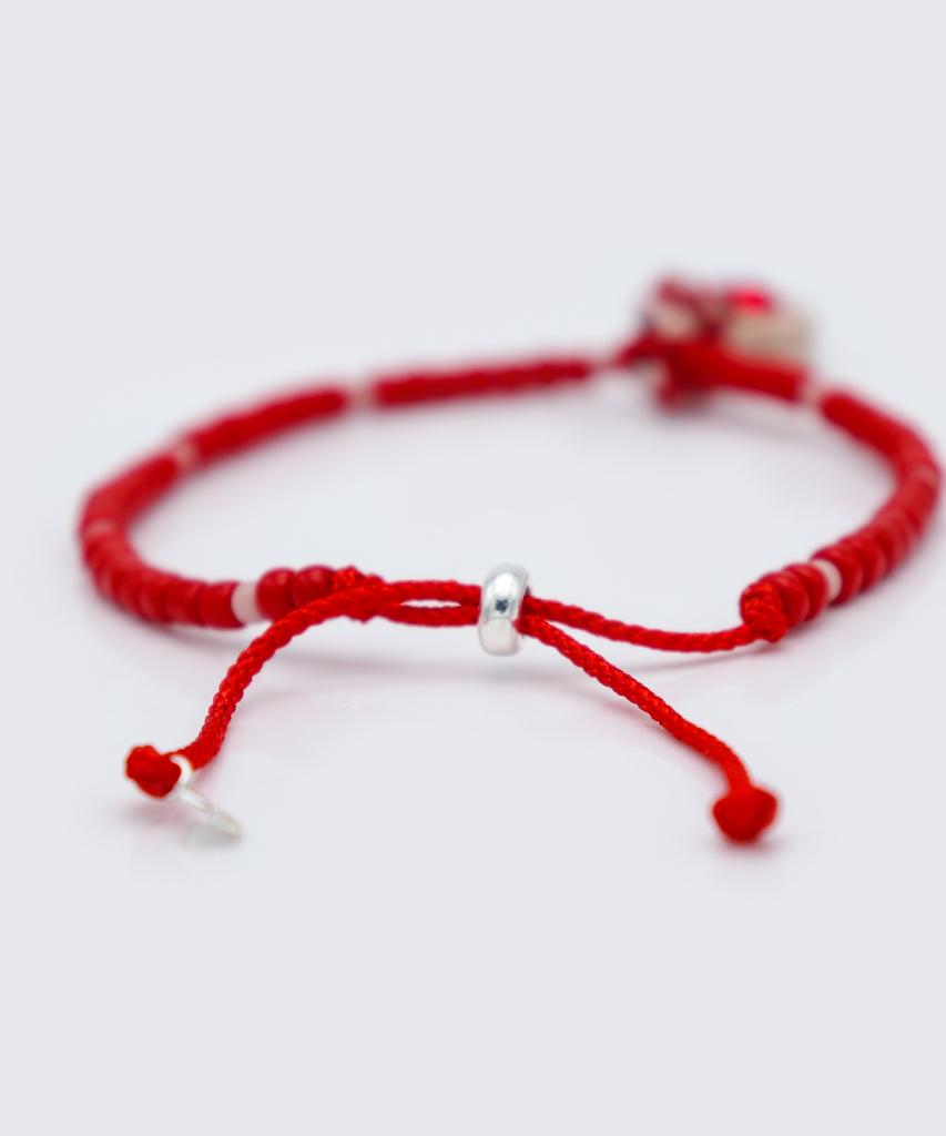 Bonbeau Swarovski Heart Stone Color Beads Bracelet Swarovski Heart Stone Color Bead Knot Bracelet