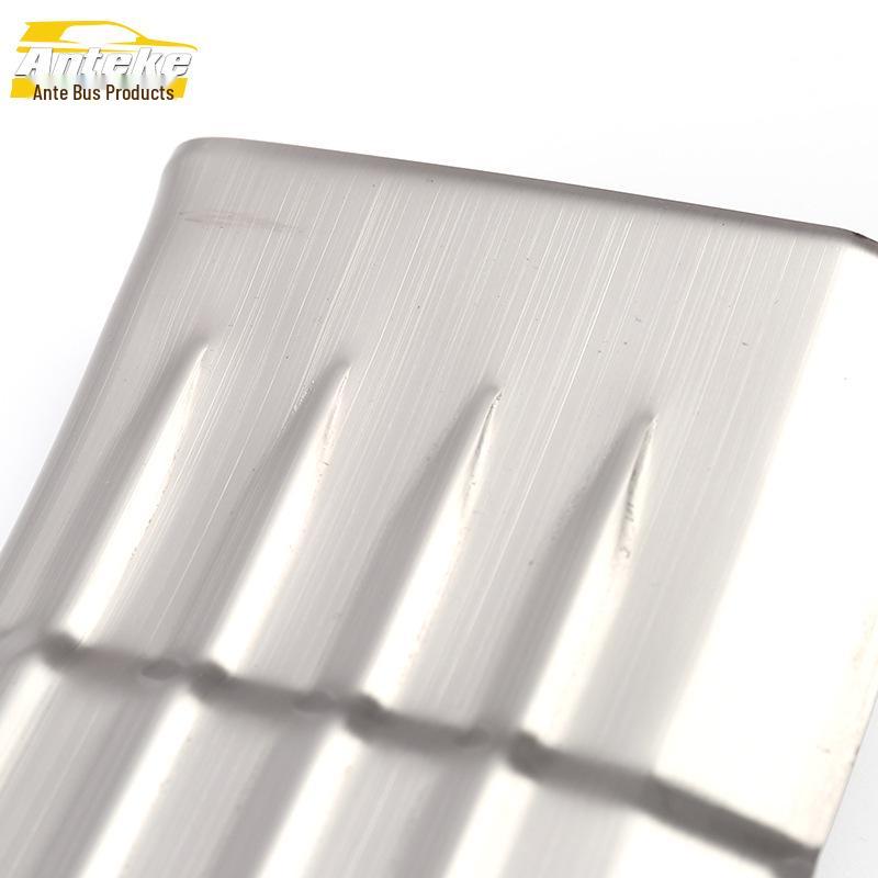 Zotye T700 Stainless Steel Welcome Pedal Trim - Anti-Scratch Sill Strips Accessories