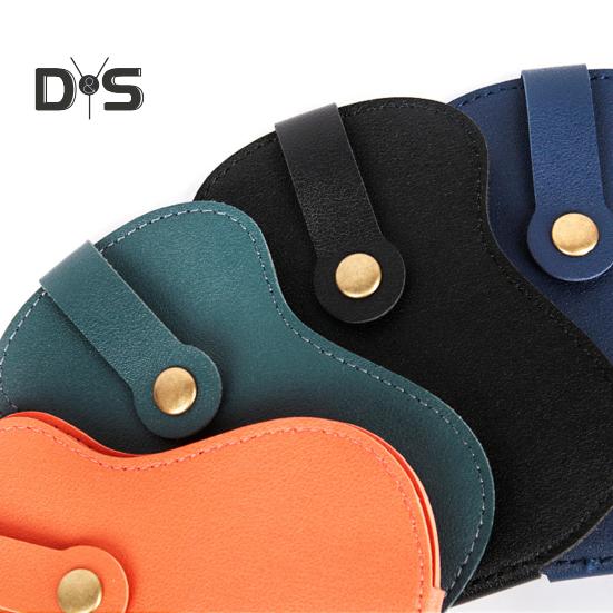 Faux Leather Guitar Picks Holder 18 Slots Plectrums Storage Bag for Men Women Guitar Design Pick Organizer Case for Players Lovers Teacher