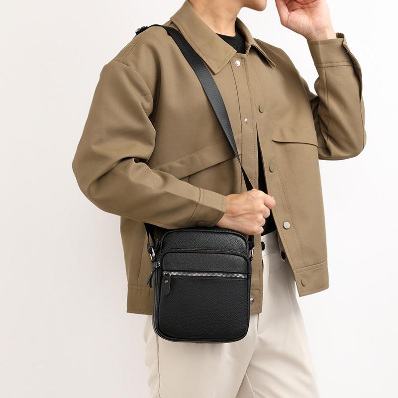 Casual and Fashionable Single-shoulder Bag Simple and Large-capacity High-end Men's Crossbody Bag