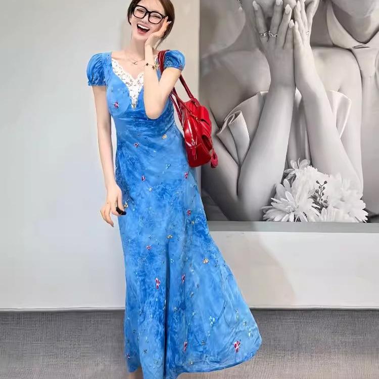 French beautiful temperament waist short-sleeved dress women's summer new v-neck fungus edge coffee break long skirt
